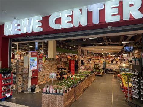 REWE Center , Keßlerstraße .